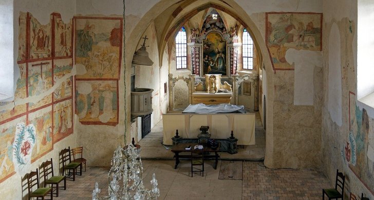 nepomysl kostel interier.jpg